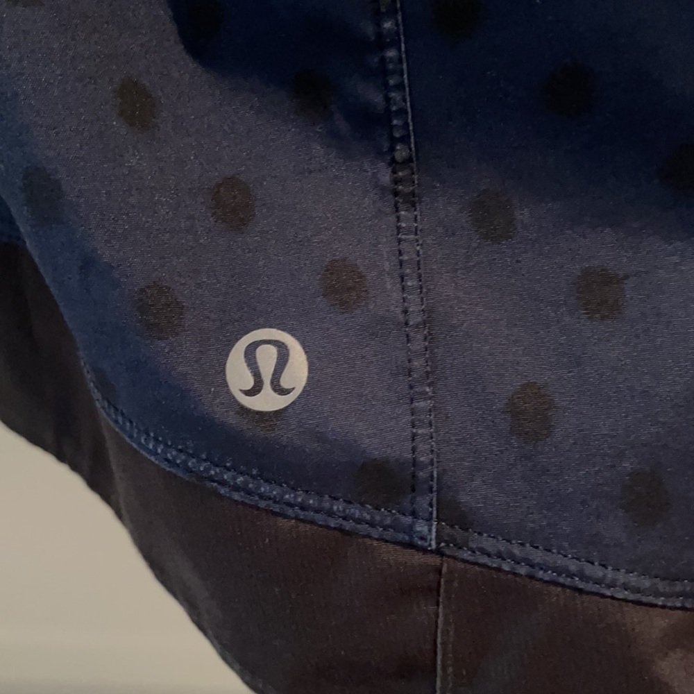 Lululemon Gather and Sprint Jacket - Picture 9 of 15